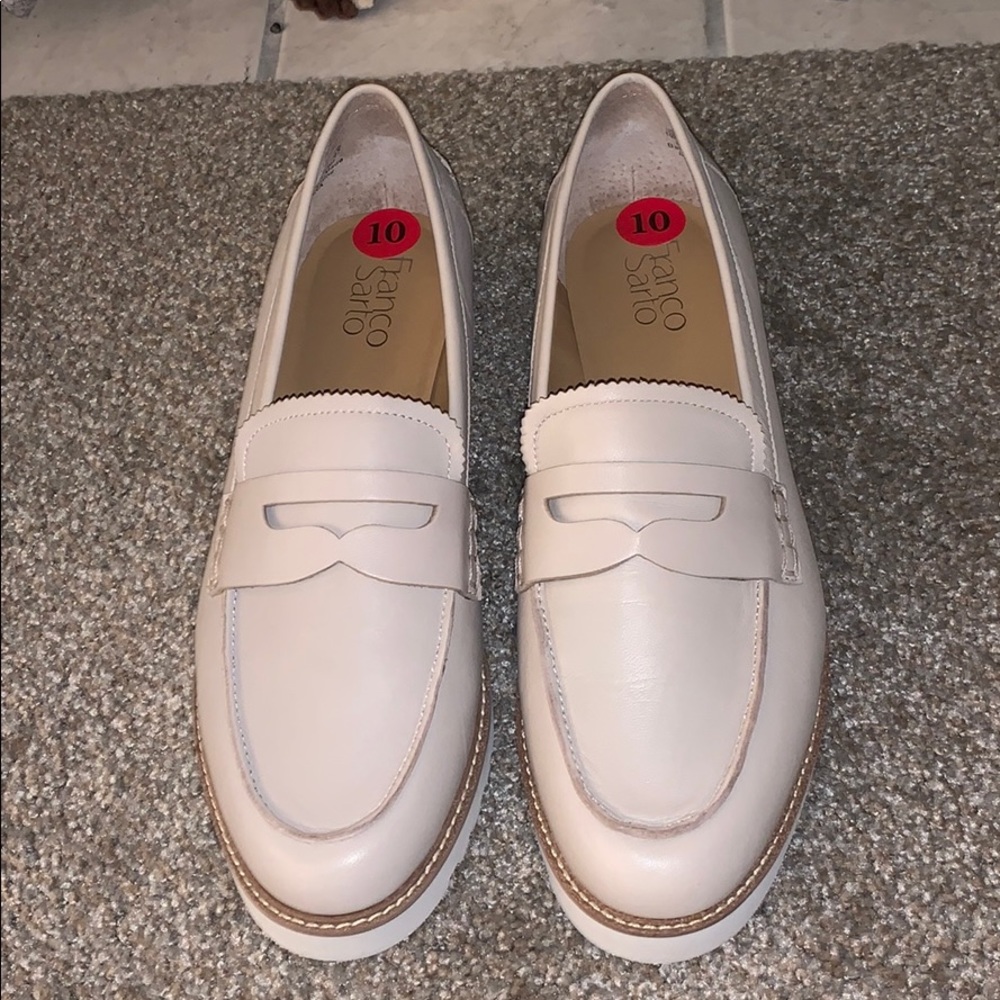 BRAND NEW! Franco Sarto shoes (112)
